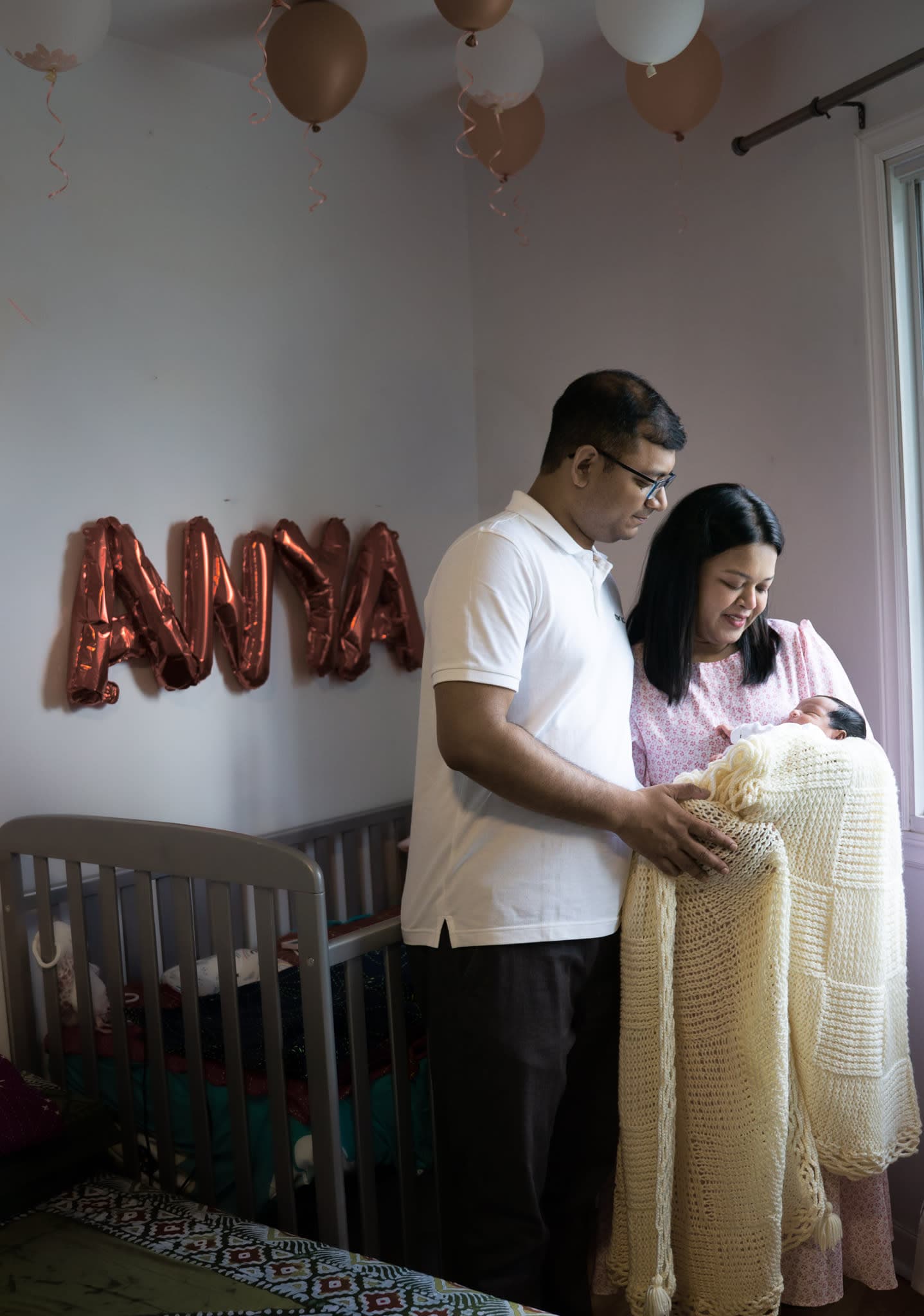 Newborn Photographer in Montreal in price range of $200 
