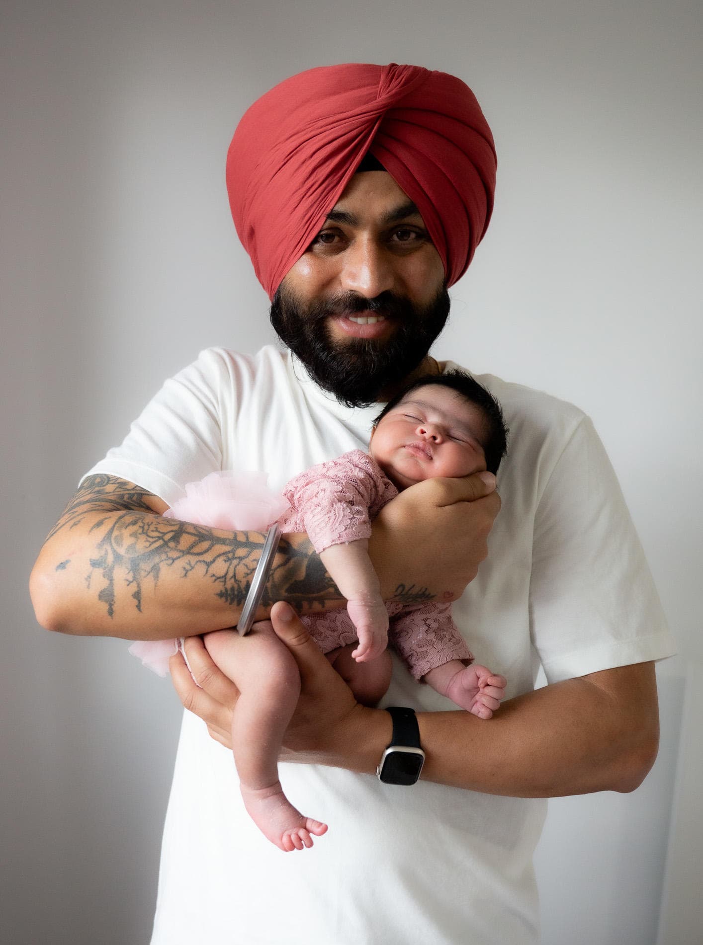 Affordable Newborn Photographer in Montreal - 40+ edited photos