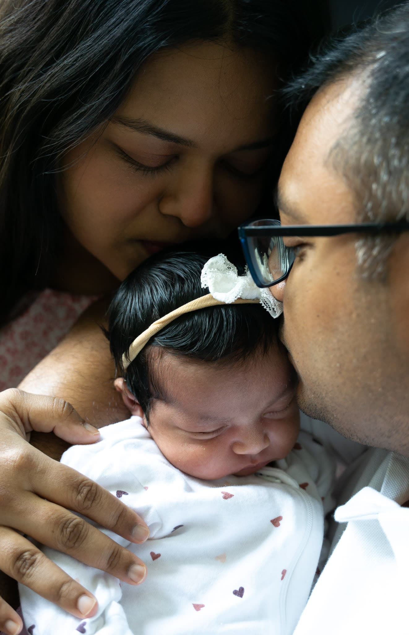 In-home newborn session in Montreal