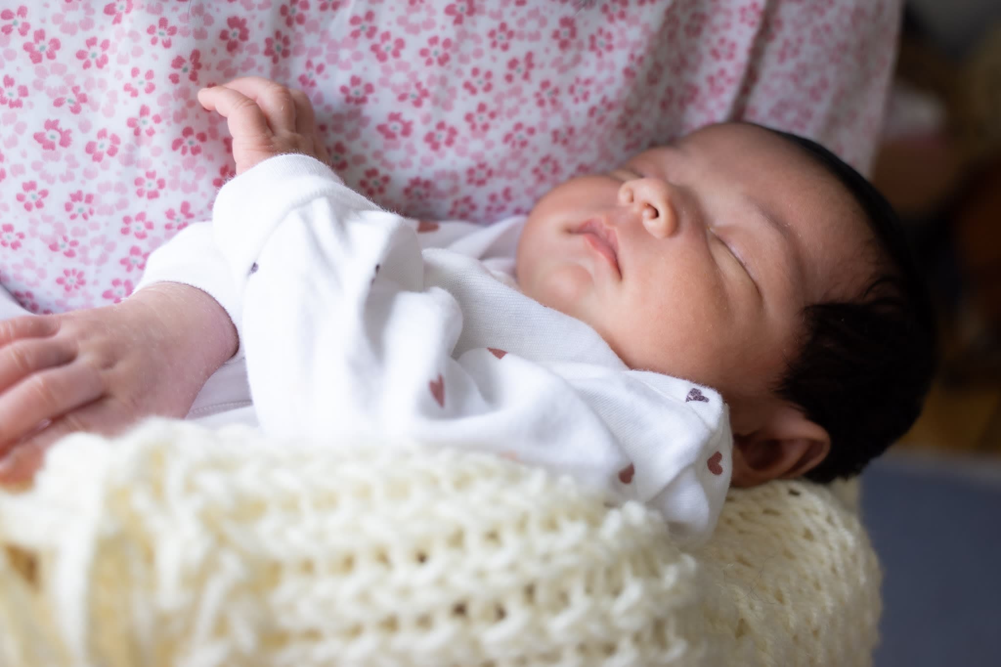 In-home newborn photographer in Montreal for $250