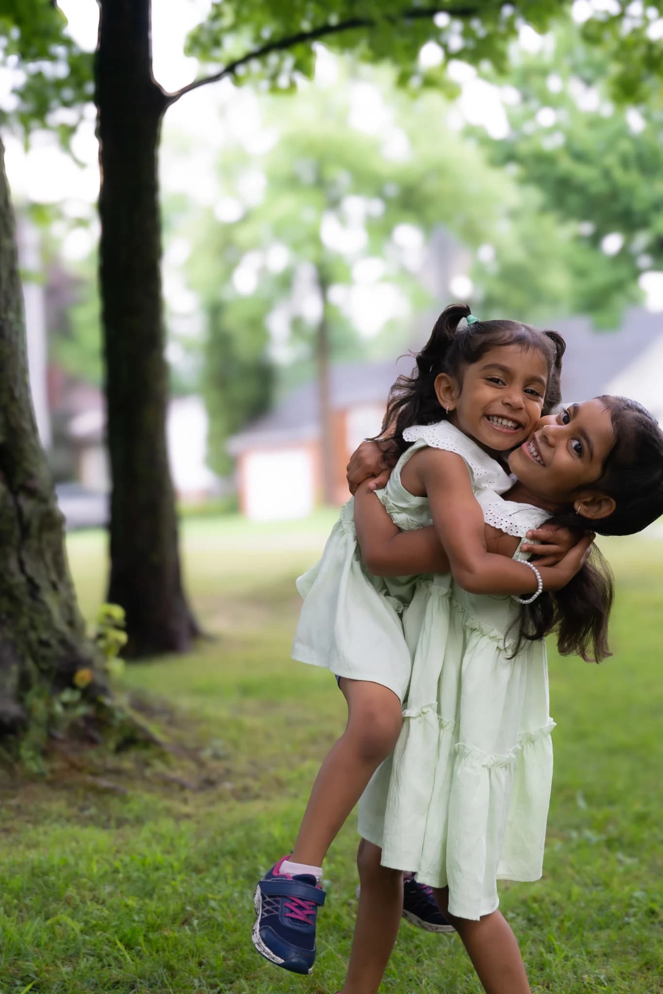 Outdoor Family Photographer in St-therese